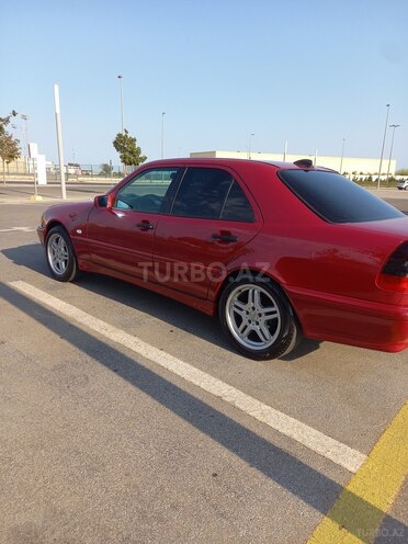 Mercedes C 180 1997, 325,964 km - 1.8 л - Bakı