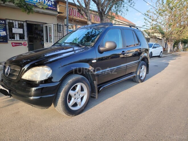 Mercedes ML 320 1999, 325,466 km - 3.2 l - Sumqayıt