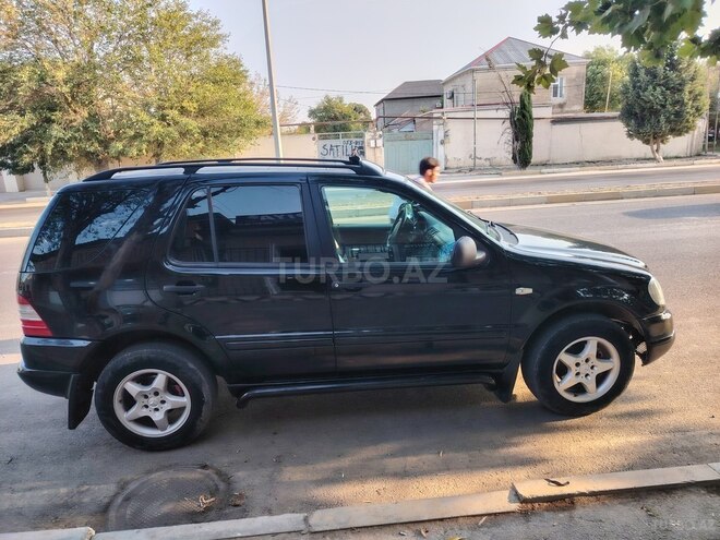 Mercedes ML 320 1999, 325,466 km - 3.2 l - Sumqayıt