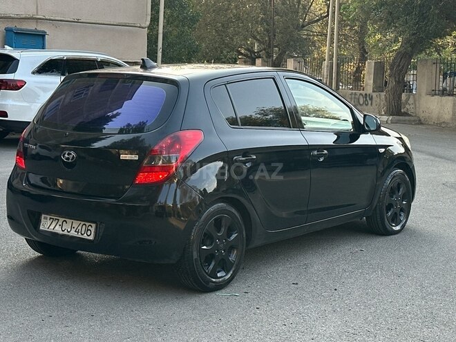 Hyundai i20 2008, 316,000 km - 1.4 л - Bakı