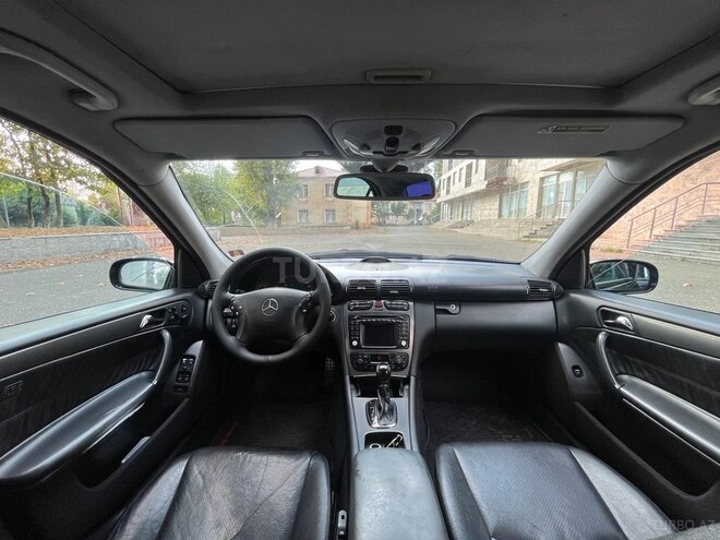 Mercedes C 200 2001, 329,000 km - 2.0 l - İsmayıllı