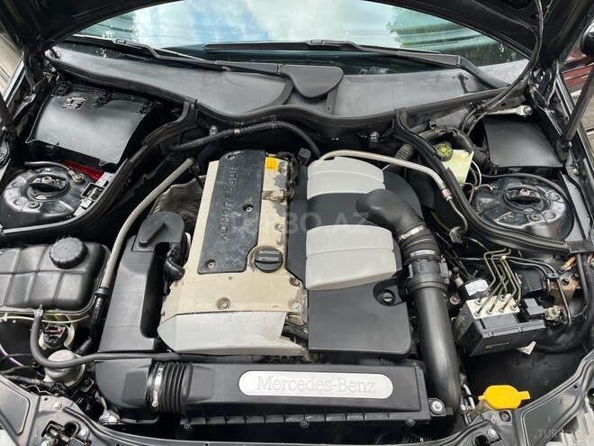 Mercedes C 200 2001, 329,000 km - 2.0 l - İsmayıllı