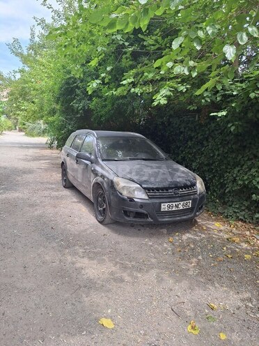 Opel Astra 2004, 300,000 km - 1.7 l - Sumqayıt