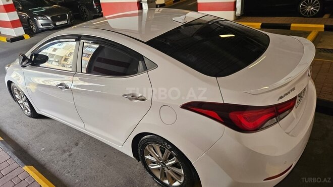 Hyundai Avante 2015, 156,600 km - 1.6 l - Bakı