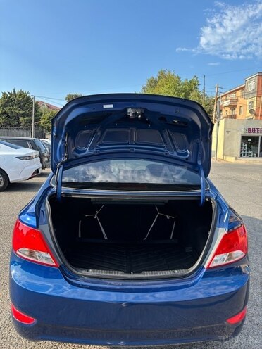 Hyundai Accent 2016, 115,000 km - 1.6 l - Bakı