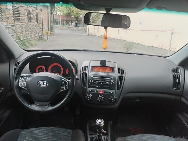 Kia Ceed 2007, 280,963 km - 1.6 l - Şəki