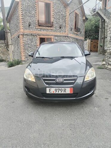 Kia Ceed 2007, 280,963 km - 1.6 l - Şəki