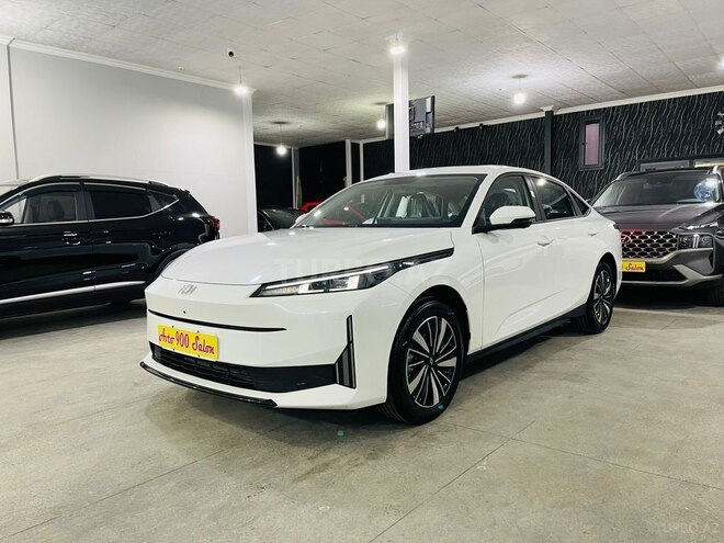 Changan Qiyuan A05 2025, 0 km - 1.5 л - Bakı