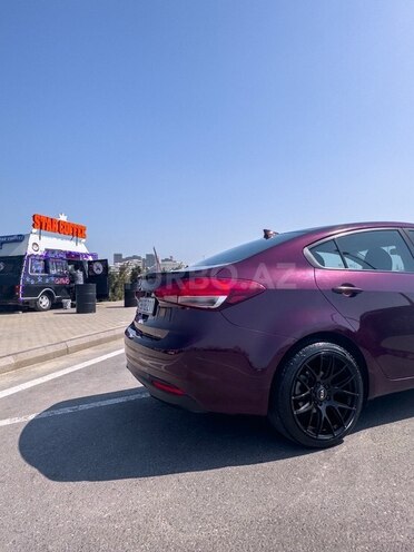 Kia Forte-12