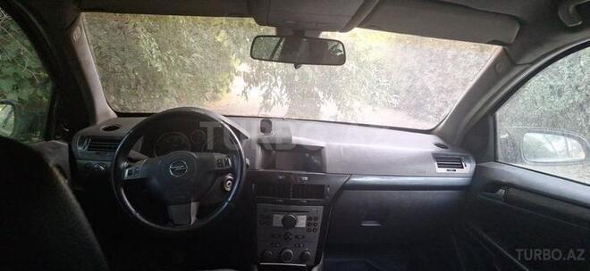 Opel Astra 2004, 300,000 km - 1.7 l - Sumqayıt