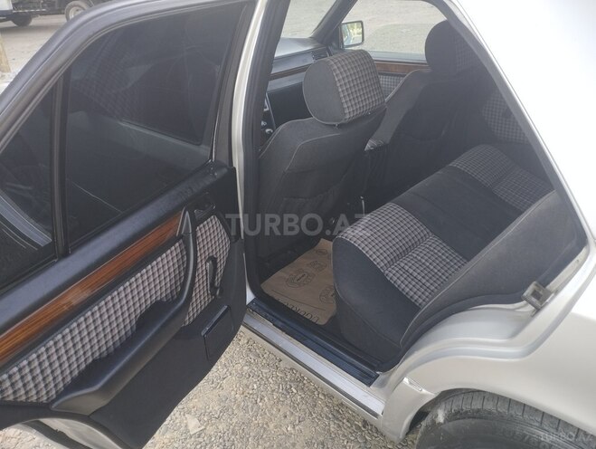 Mercedes E 220 1995, 475,000 km - 2.2 л - Cəlilabad