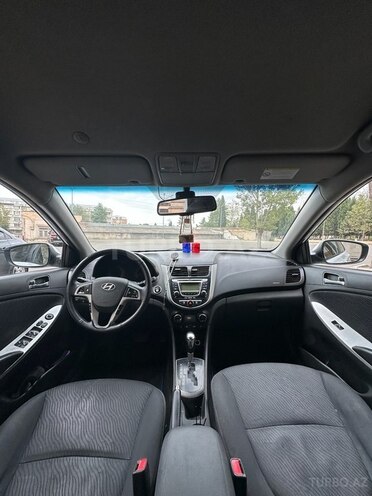 Hyundai Accent 2013, 240,000 km - 1.6 l - Gəncə
