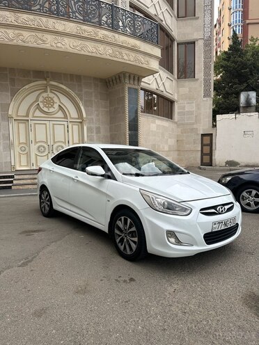 Hyundai Accent 2013, 240,000 km - 1.6 l - Gəncə