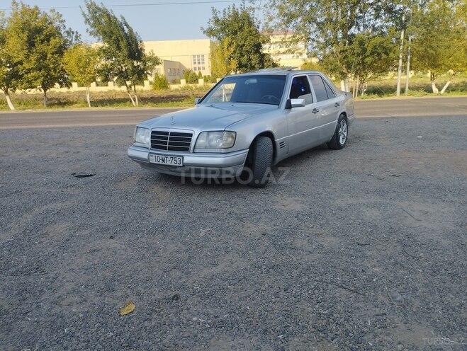 Mercedes E 220 1995, 475,000 km - 2.2 л - Cəlilabad