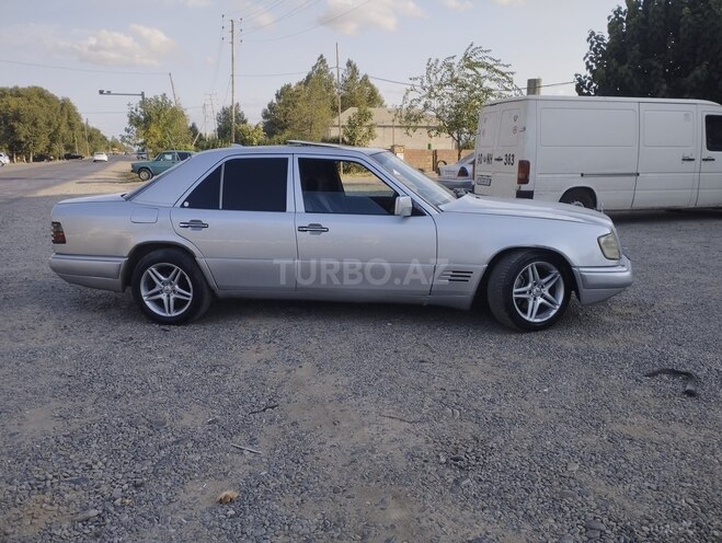 Mercedes E 220 1995, 475,000 km - 2.2 л - Cəlilabad