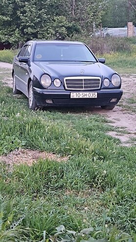 Mercedes E 240 1998, 387,000 km - 2.4 l - Bərdə