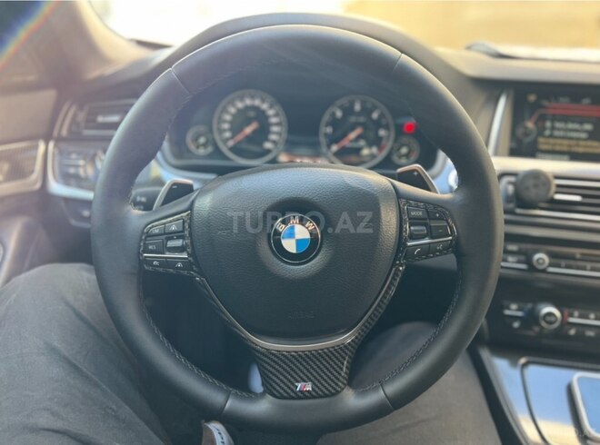 BMW 530-12