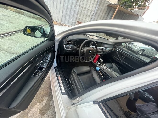 BMW 530-16