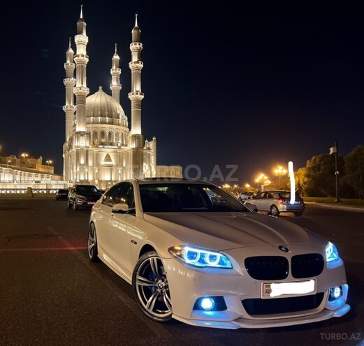 BMW 530 2015, 222,000 km - 3.0 л - Bakı