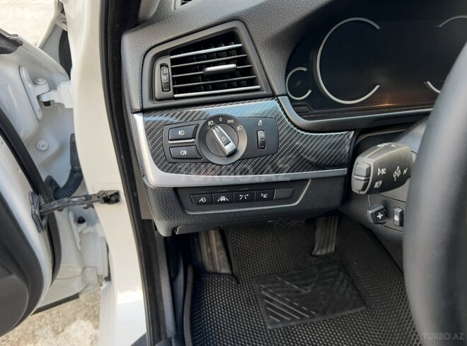BMW 530-11