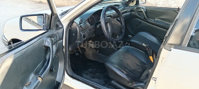Opel Astra 1994, 450,000 km - 1.6 l - Bakı