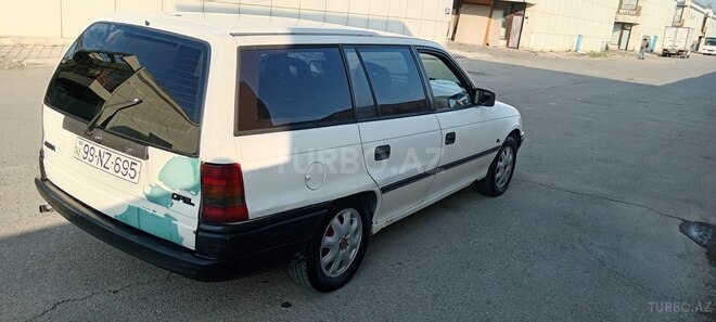 Opel Astra 1994, 450,000 km - 1.6 l - Bakı