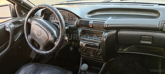 Opel Astra 1994, 450,000 km - 1.6 l - Bakı