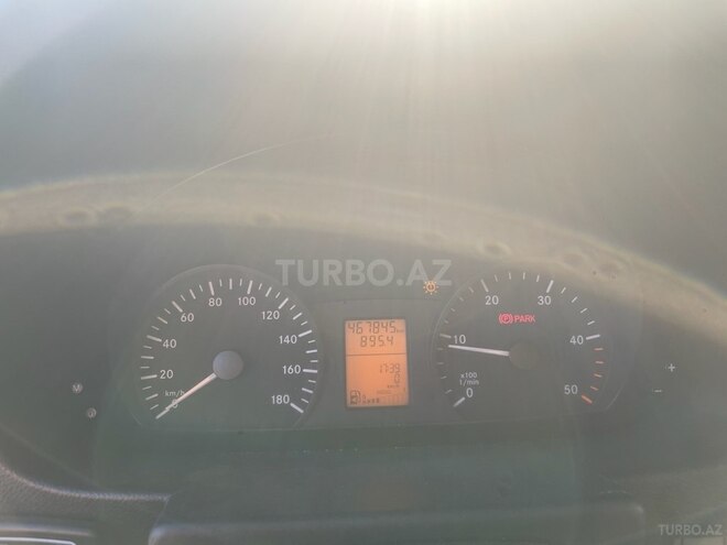 Mercedes Sprinter 516 2008, 468,000 km - 2.2 l - Bakı