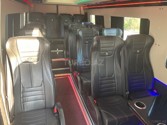 Mercedes Sprinter 516 2008, 468,000 km - 2.2 l - Bakı