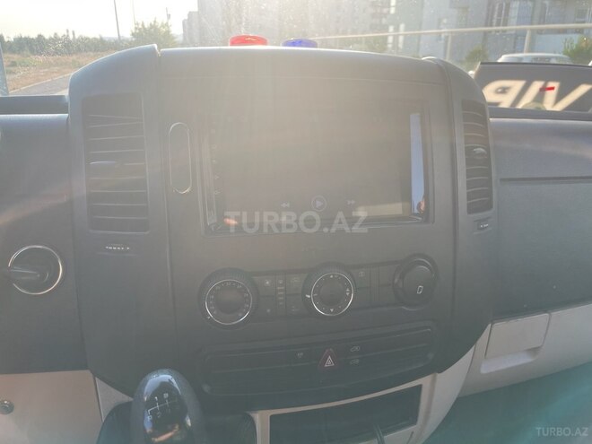 Mercedes Sprinter 516 2008, 468,000 km - 2.2 l - Bakı
