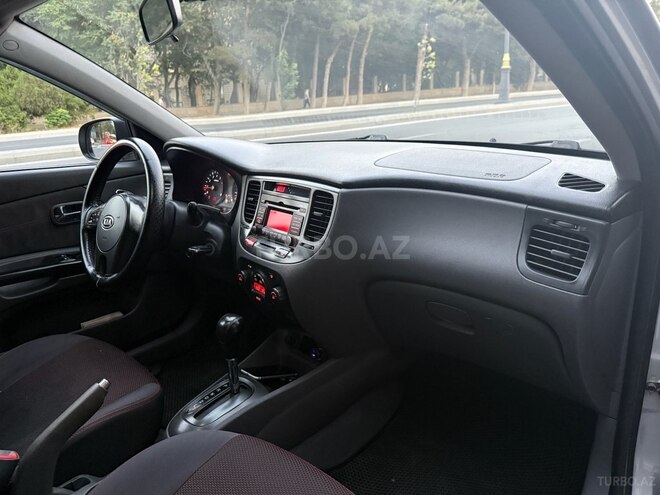 Kia Rio 2010, 216,000 km - 1.4 l - Bakı