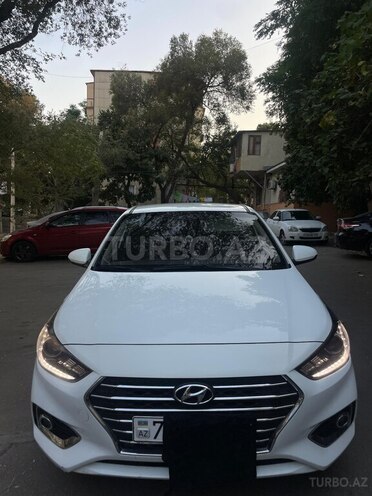 Hyundai Accent 2018, 158,000 km - 1.6 л - Bakı