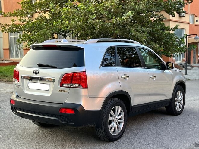 Kia Sorento 2011, 207,000 km - 2.0 l - Bakı