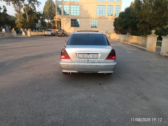 Mercedes C 230 1996, 280,000 km - 2.3 l - Saatlı