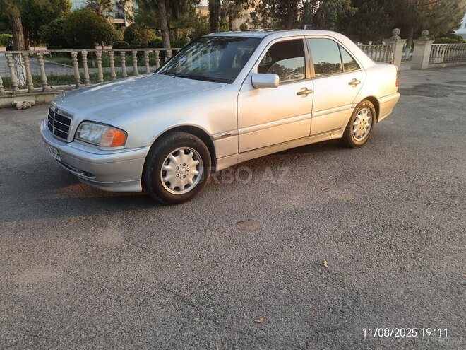 Mercedes C 230 1996, 280,000 km - 2.3 l - Saatlı