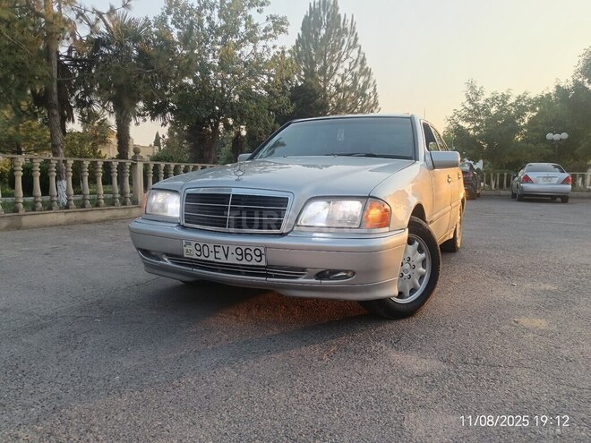 Mercedes C 230 1996, 280,000 km - 2.3 l - Saatlı
