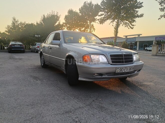 Mercedes C 230 1996, 280,000 km - 2.3 l - Saatlı