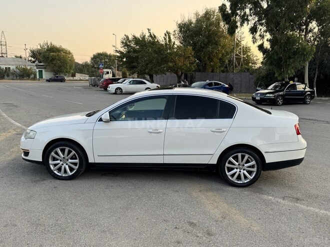 Volkswagen Passat 2005, 215,000 km - 2.0 l - Sumqayıt