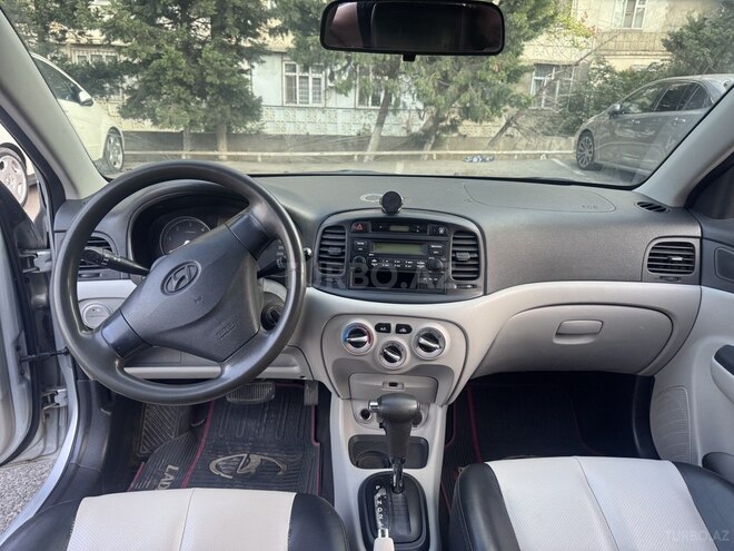 Hyundai Accent 2010, 210,000 km - 1.5 l - Bakı