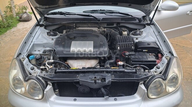Hyundai Sonata 2004, 368,808 km - 2.0 l - Bakı