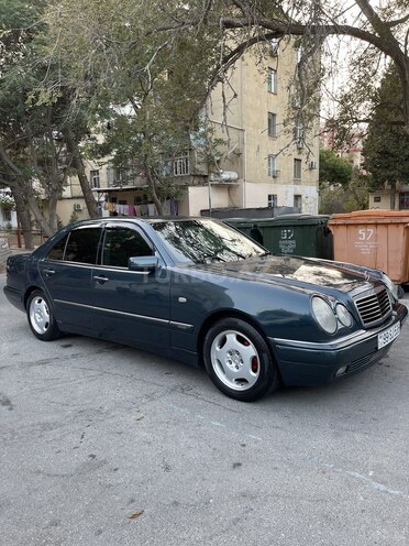 Mercedes E 240 1998, 500,000 km - 2.4 l - Bakı