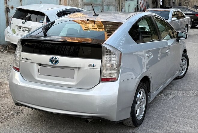 Toyota Prius 2011, 231,456 km - 1.8 l - Bakı