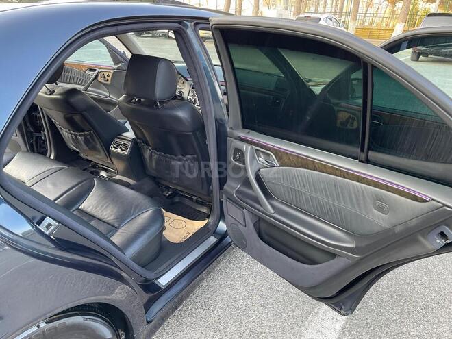 Mercedes E 270 2000, 284,123 km - 2.7 l - Sumqayıt