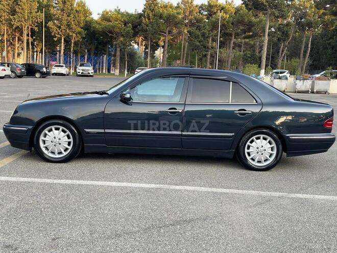 Mercedes E 270 2000, 284,123 km - 2.7 l - Sumqayıt