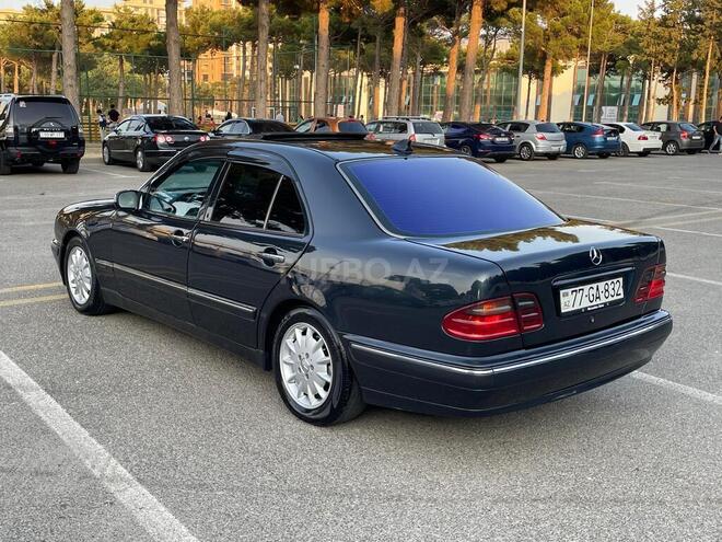 Mercedes E 270 2000, 284,123 km - 2.7 l - Sumqayıt