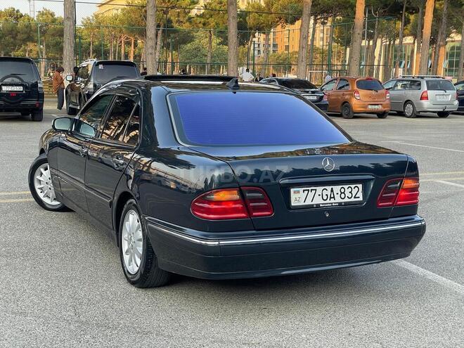 Mercedes E 270 2000, 284,123 km - 2.7 l - Sumqayıt