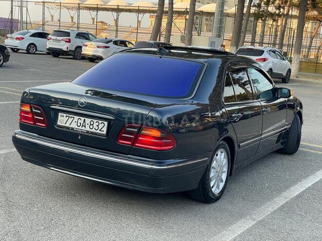 Mercedes E 270 2000, 284,123 km - 2.7 l - Sumqayıt