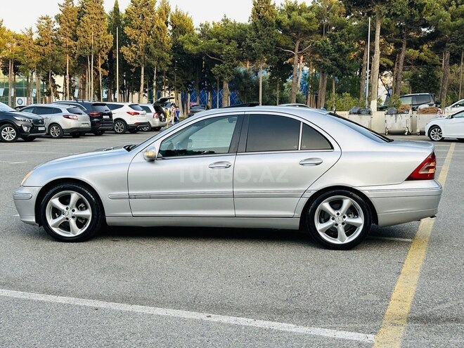 Mercedes C 200 2001, 241,114 km - 2.0 l - Sumqayıt