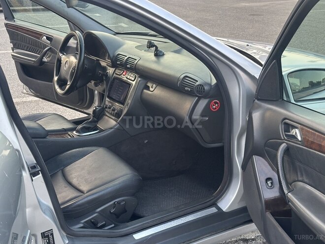 Mercedes C 200 2001, 241,114 km - 2.0 l - Sumqayıt