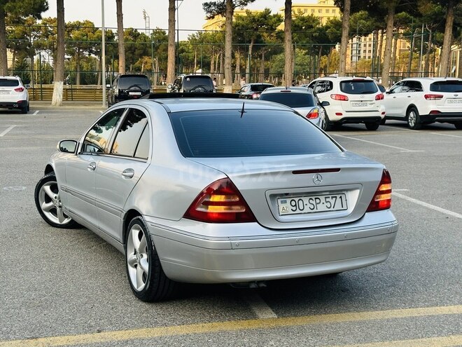 Mercedes C 200 2001, 241,114 km - 2.0 l - Sumqayıt